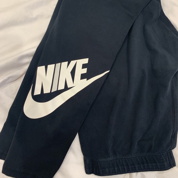 Nike Pants - Nike Black Leggings Nike Pants - Nike Black Leggings